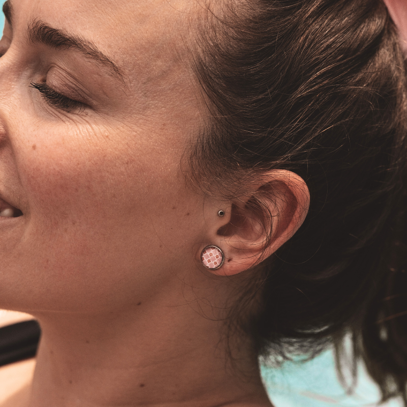 AUDRINA - Carreaux et fleurs