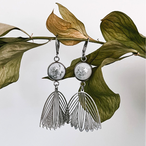 MAGNOLIA - Blanc et feuille d'argent